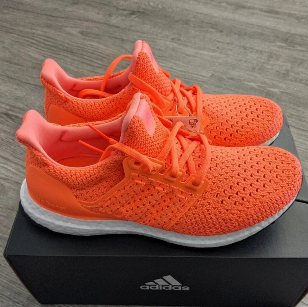 Adidas UltraBoost Clima DNA Orange S425 Size 4 Men. Fits Size 6 WOMEN - Picture 1 of 5